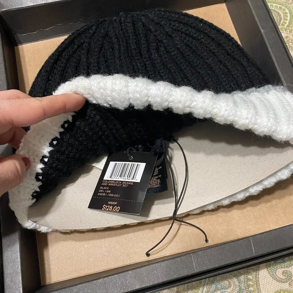 ⭐️ SALE⭐️ Nwt Frye Gift set - Picture 3 of 6